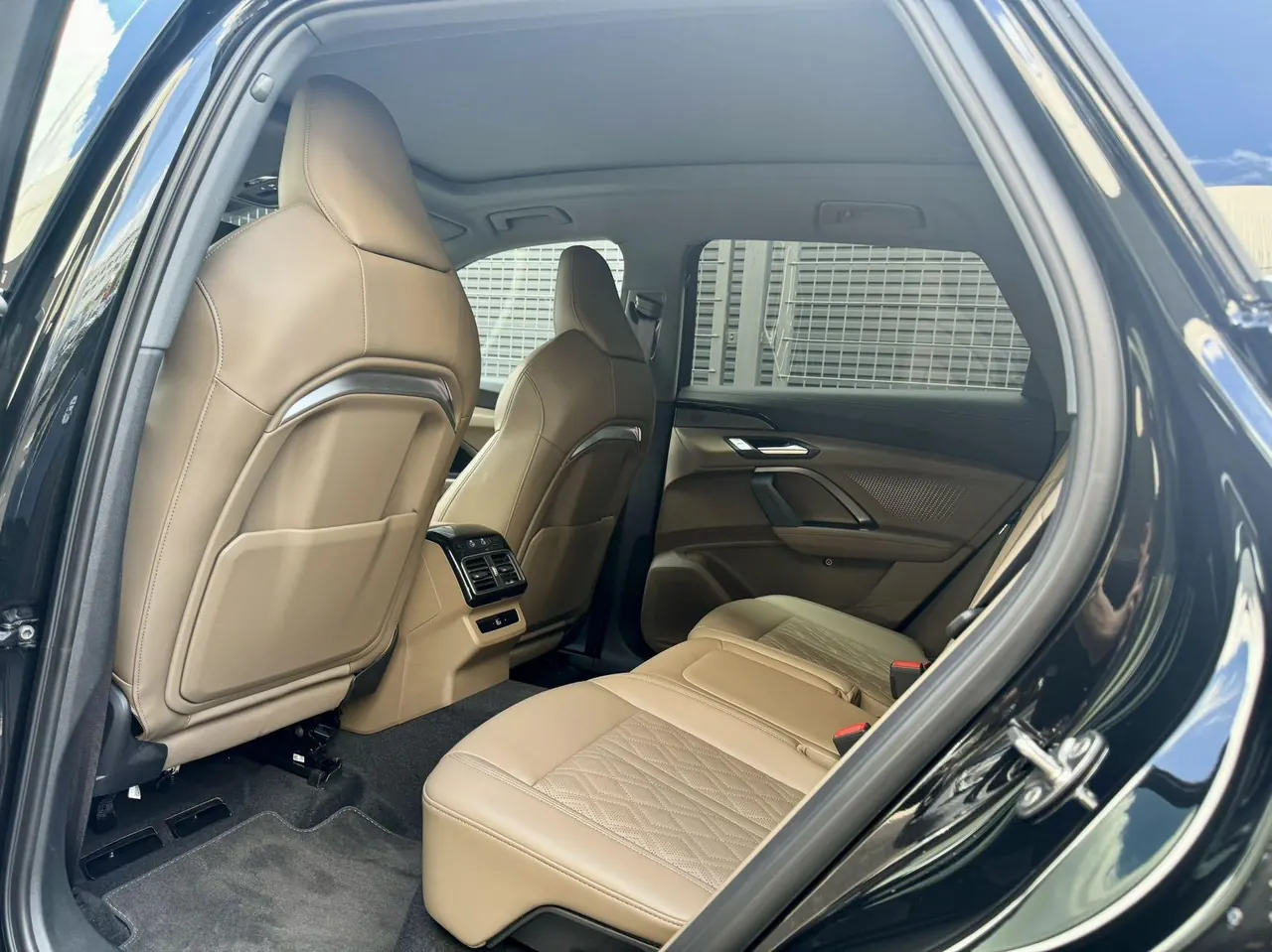 Audi 2026 Q5L 20 T 10 million users exclusive version of automatic gear 6