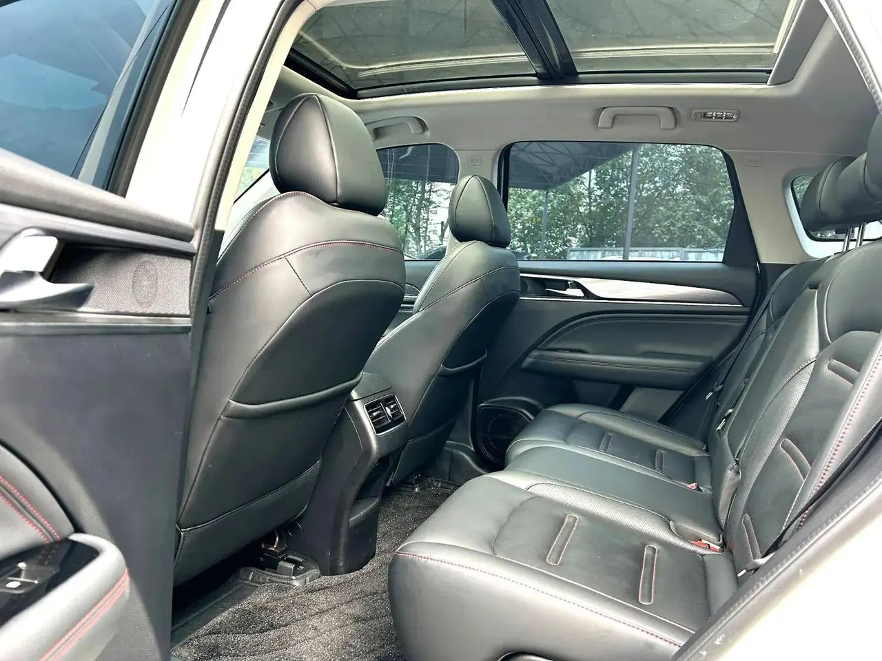Chuanqi 2022 GS4 PLUS 1.5T 270T Star Edition Automatic Gear 17