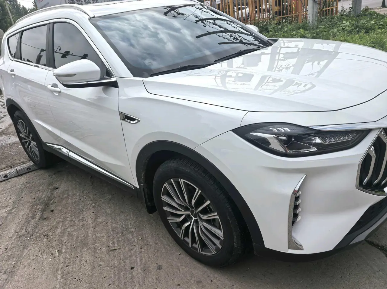 Jetour 2023 X70 PLUS 1.5T Brave PLUS5 Automatic Gear 2