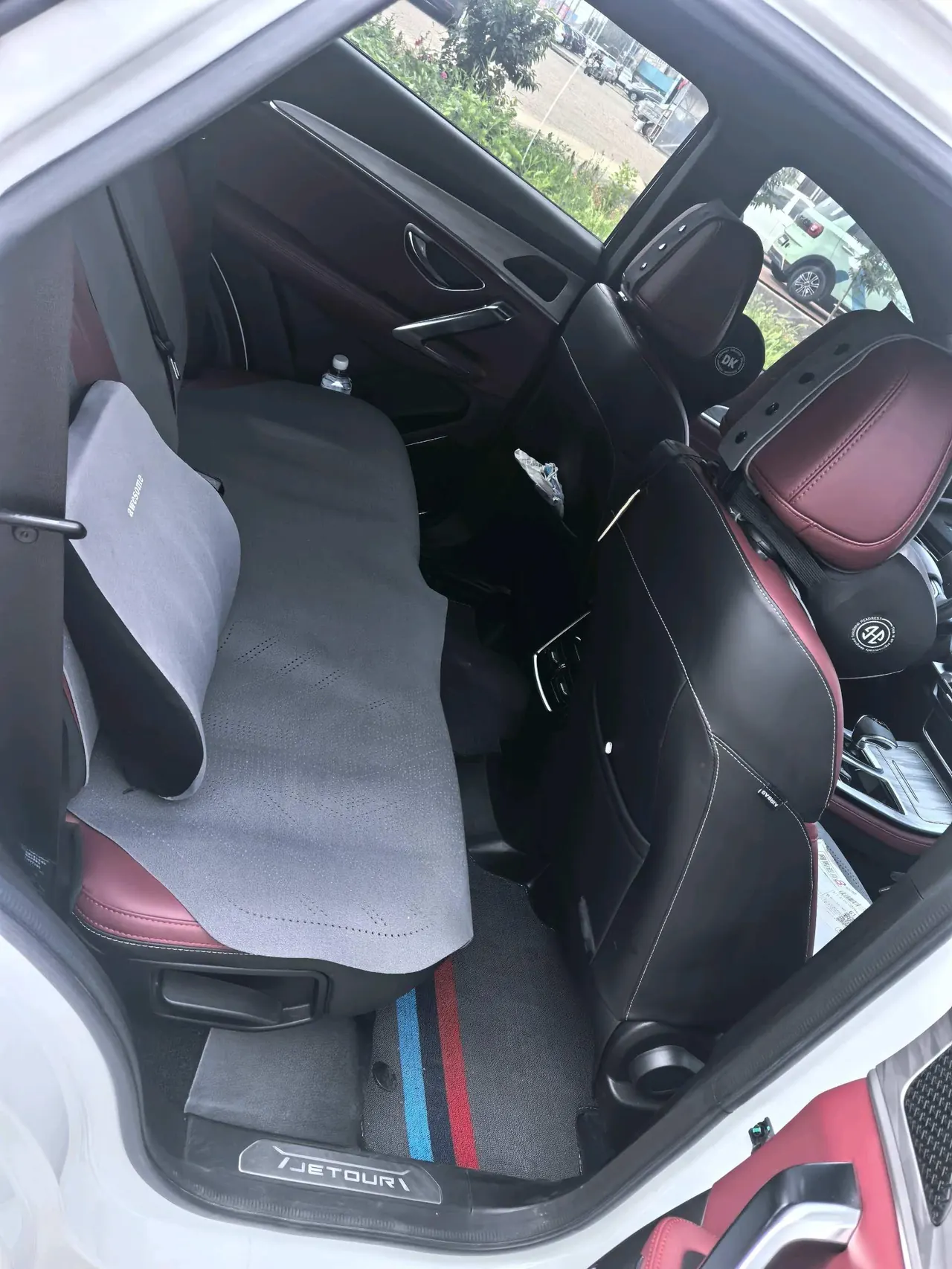 Jetour 2023 X70 PLUS 1.5T Brave PLUS5 Automatic Gear 4