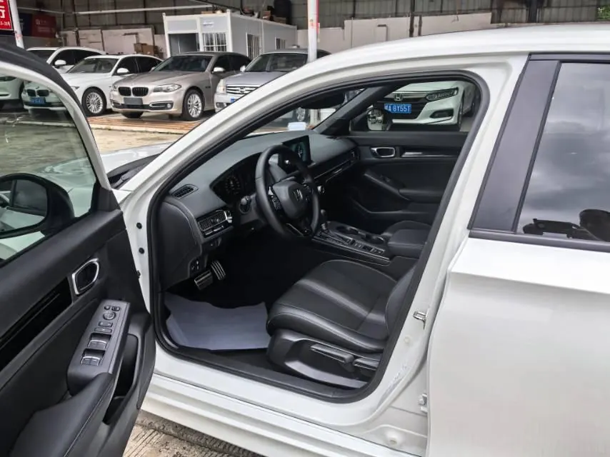 Honda 2022 Civic 1.5T Stepless 240TURBO Combustion Edition Automatic Gear 7