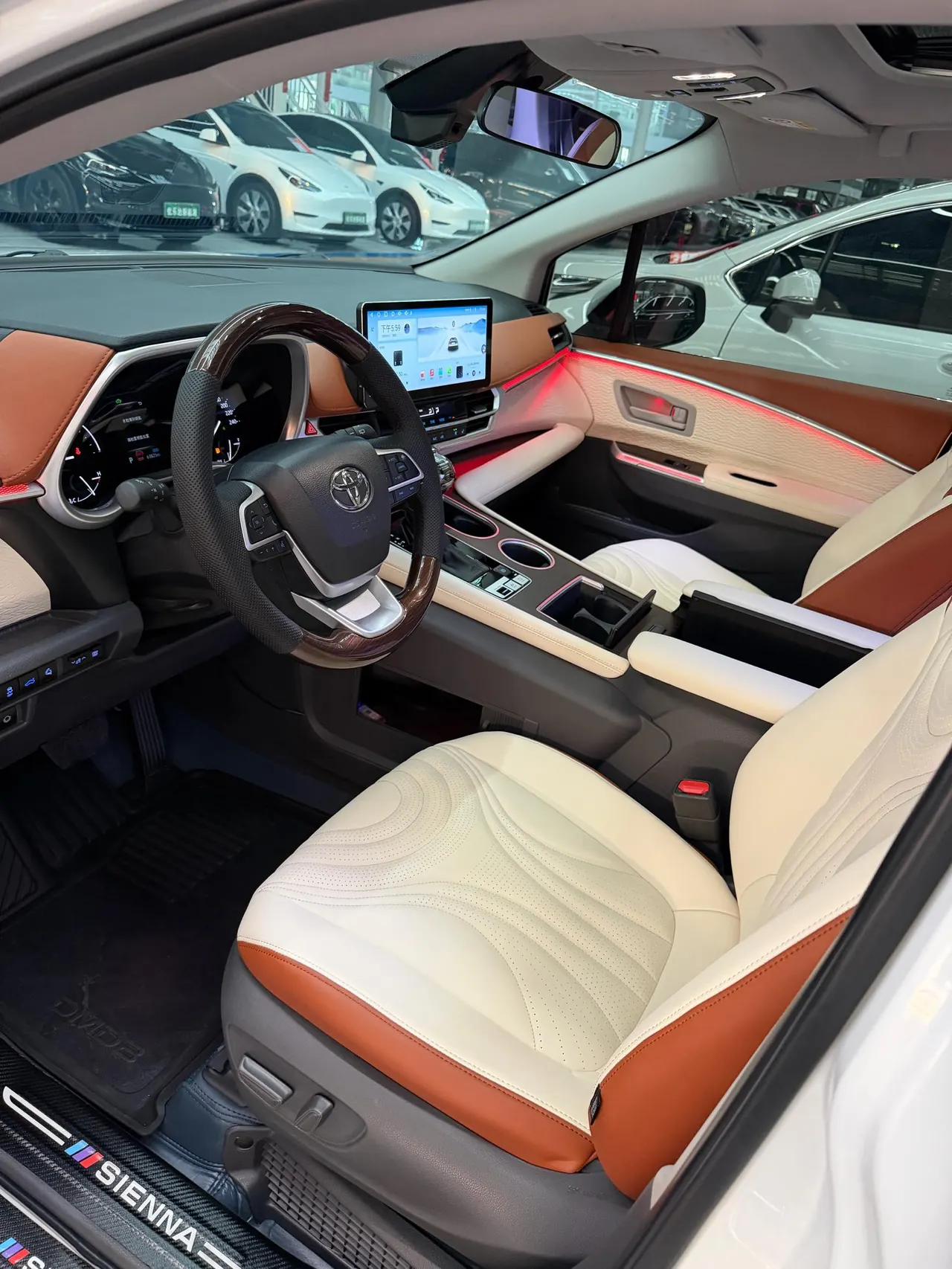 Toyota 2021 Sana 2.5 Stepless Comfort Edition Automatic Gear 3