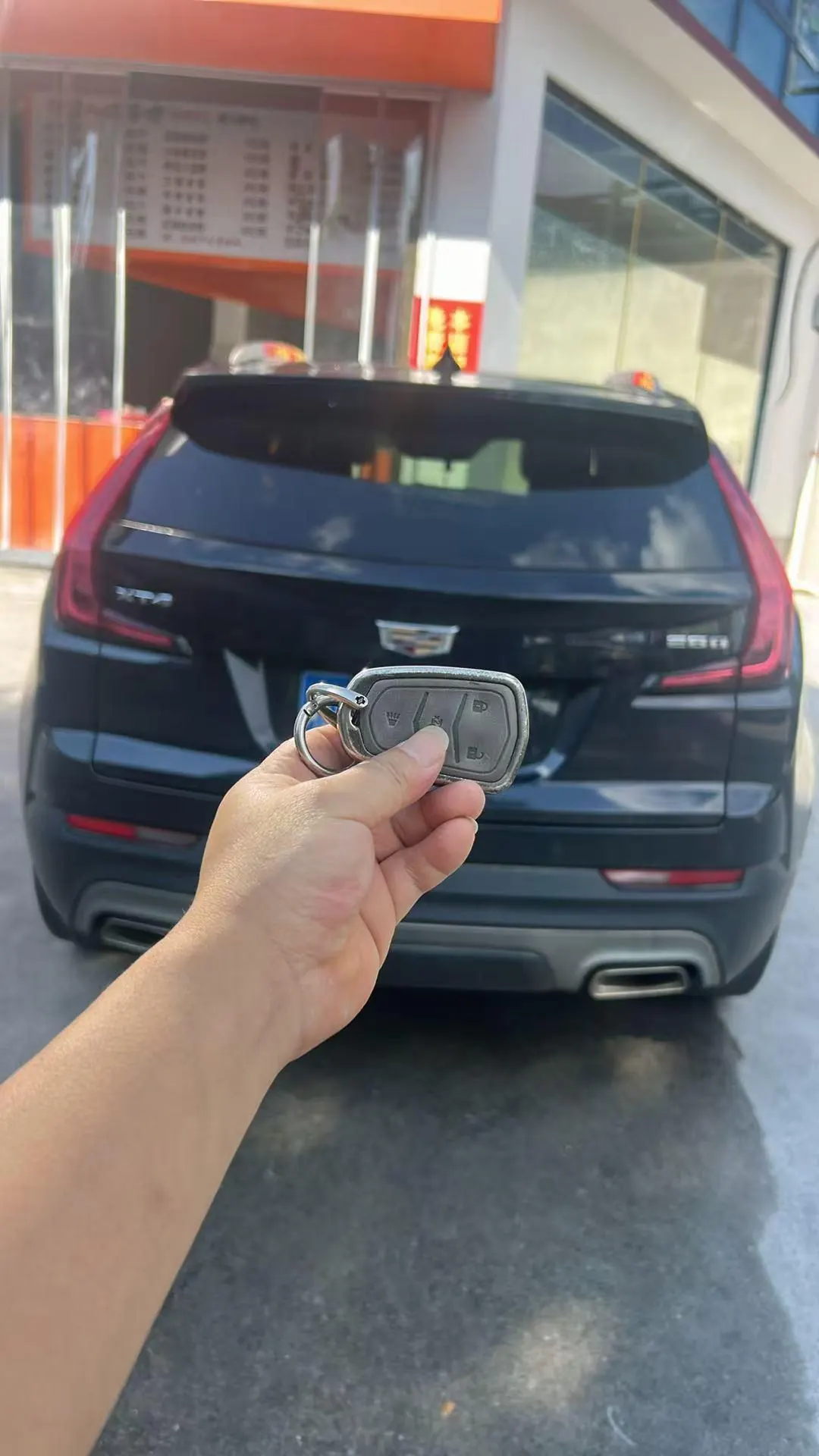 Cadillac 2021 XT4 2.0T 28T Two-Drive Luxury Automatic Gear 7