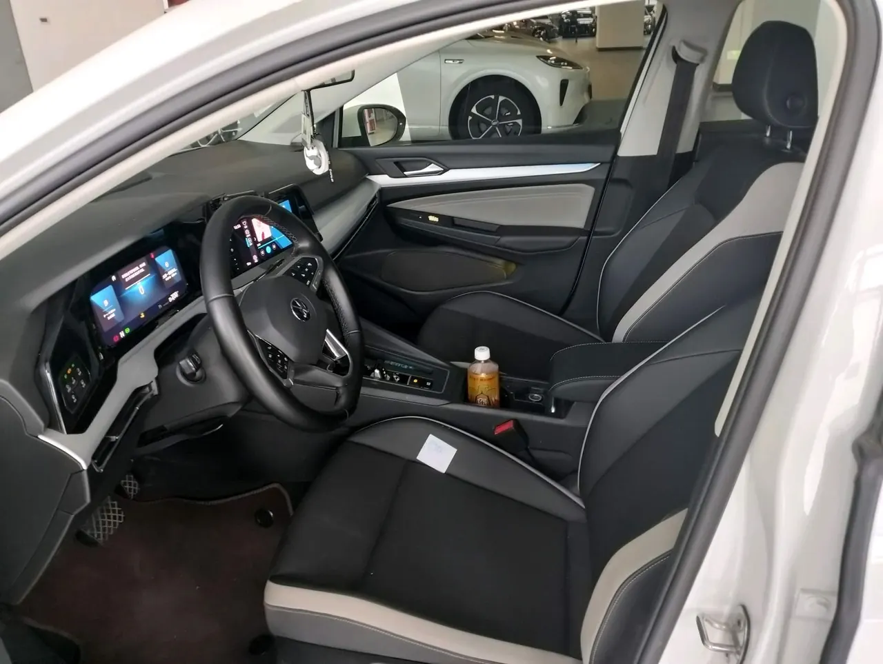 Volkswagen 2021 Golf 8 PRO 1.4TSI 280TSI Automatic 8
