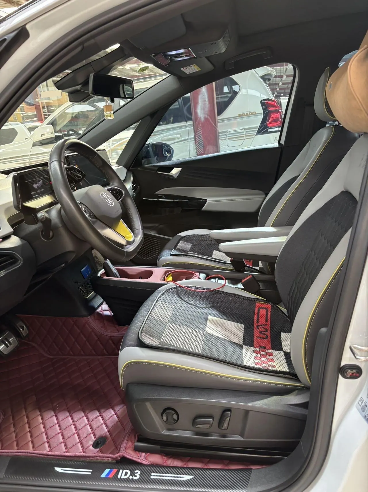 Volkswagen 2021 ID. 3 Pro Extremely Intelligent Automatic 2