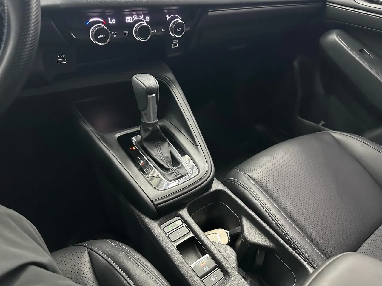 Honda 2023 XR-V 1.5 stepless thermal version of automatic gear 15