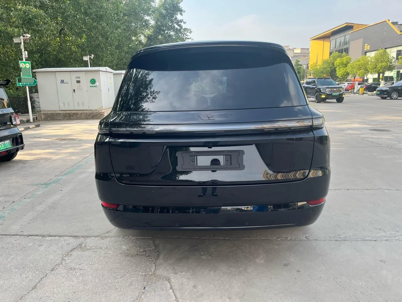 Li 2024 L9 Ultra automatic gear 8