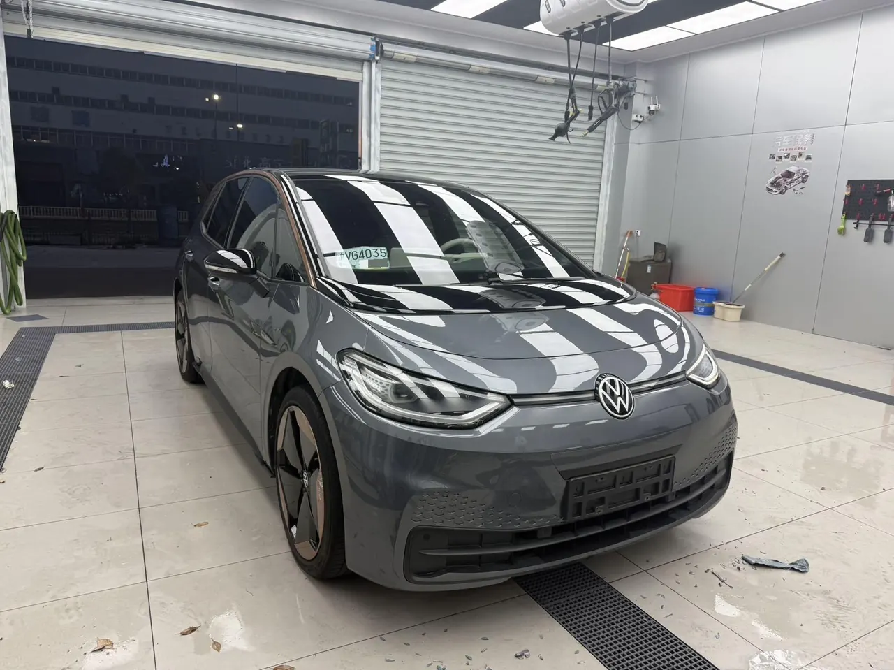 Volkswagen 2021 ID. 3 Pro Extremely Intelligent Automatic 3