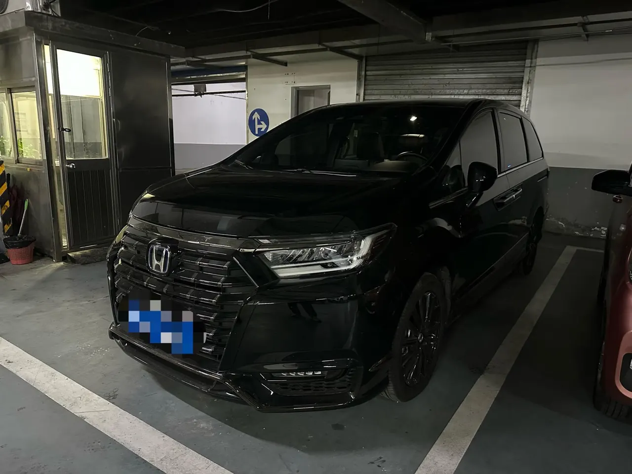 Honda 2024 Alishen e:HEV 2.0 Stepless Deluxe Automatic Gear - View 1
