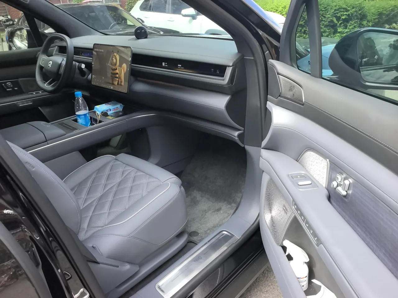 NIO 2026 ES8 6-seat executive deluxe automatic gear 7