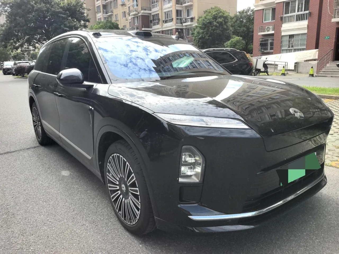 NIO 2026 ES8 6-seat executive deluxe automatic gear 9