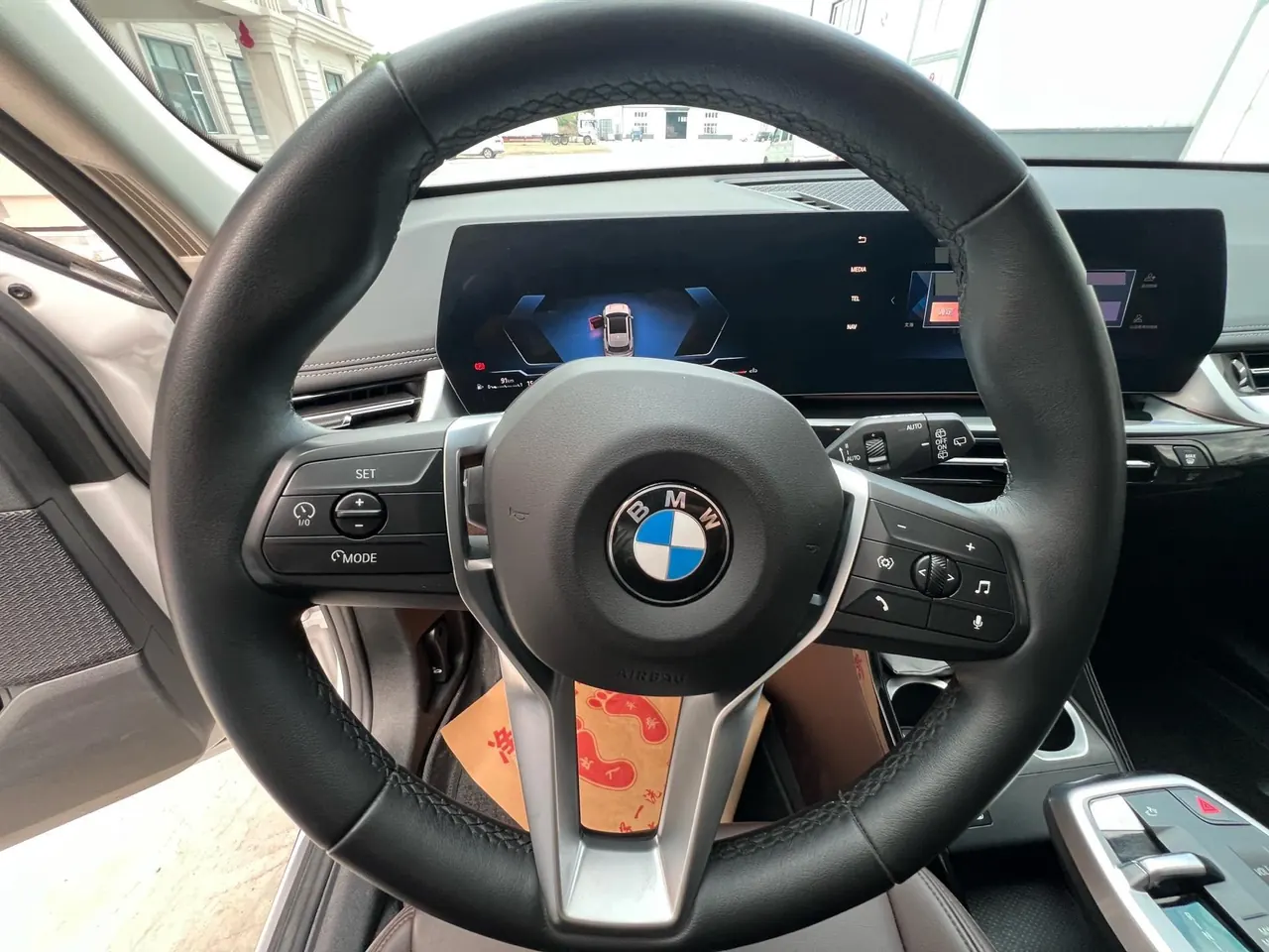 BMW 2023 X1 sDrive20Li 1.5T X Design Package Automatic Transmission 14