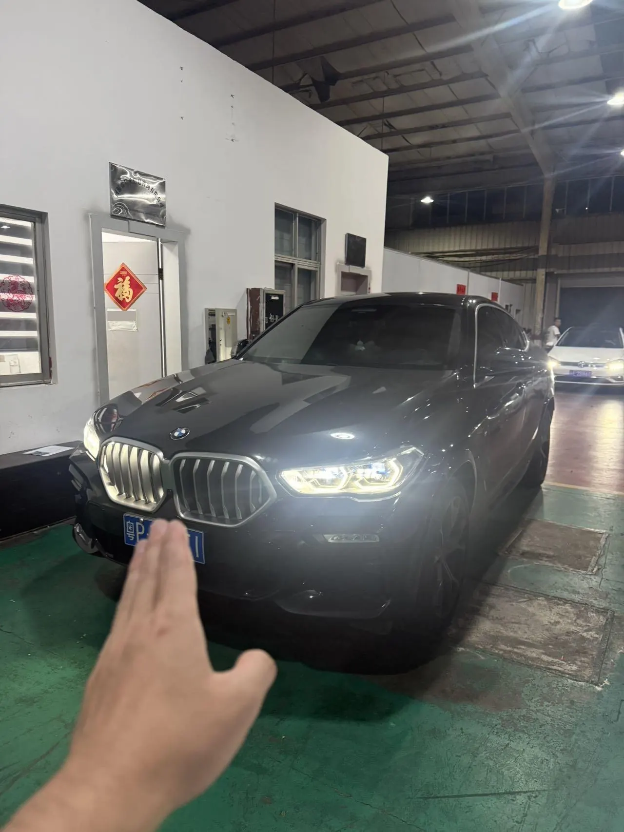 Open image lightbox: BMW X6 (Imported) 2021 X6 xDrive40i 3.0T Exclusive M Sports Suit Automatic Gear