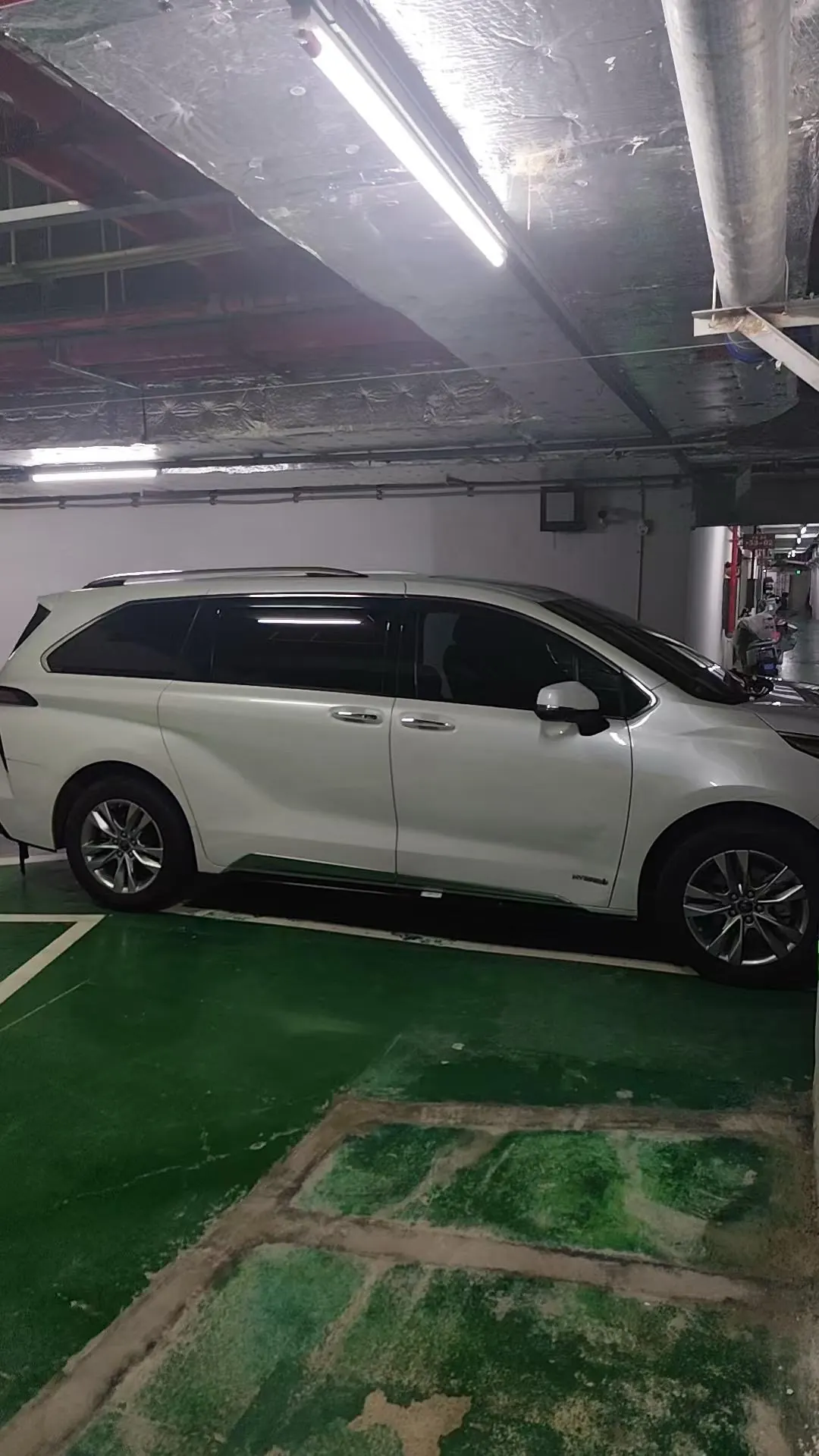 Toyota 2021 Sana 2.5 Stepless Platinum Edition Automatic Transmission 5