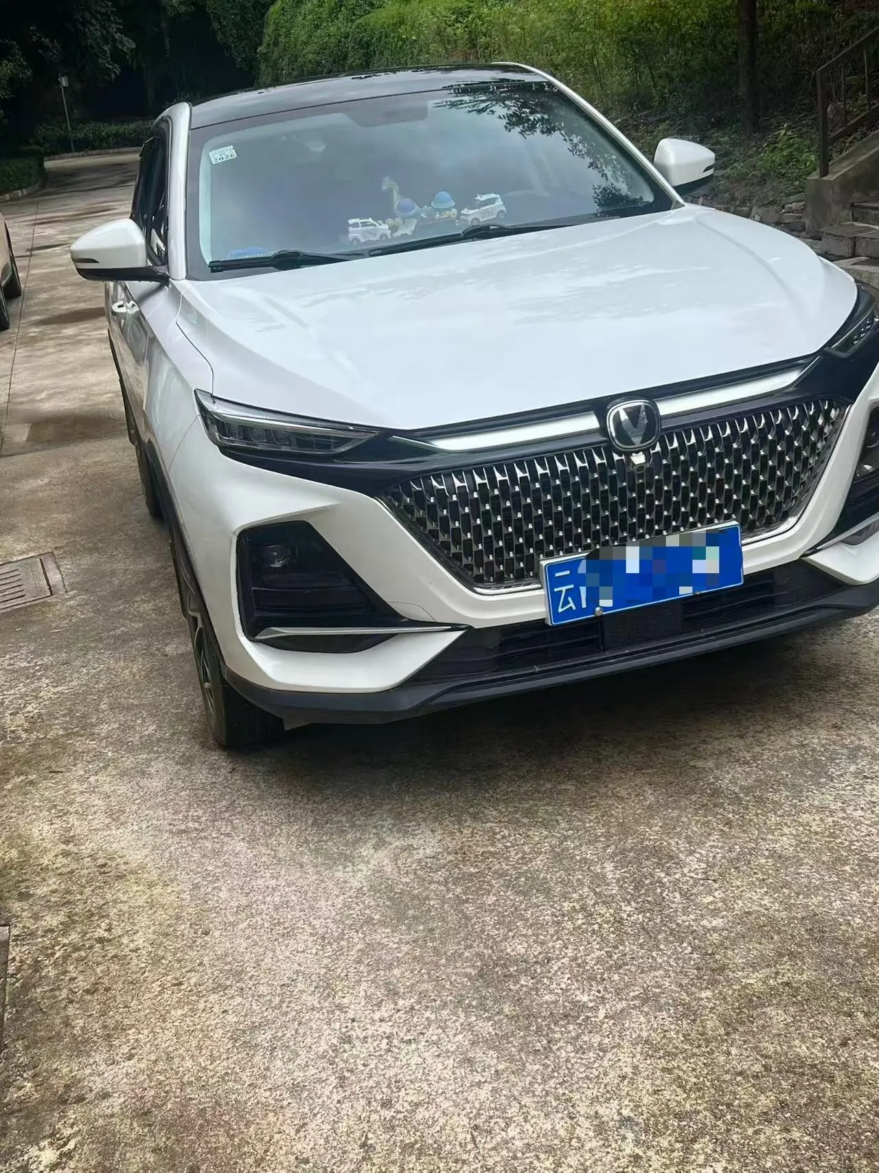 ChangAn 2024 X7 PLUS 1.5T Zunshang 7-seat manual gear 2