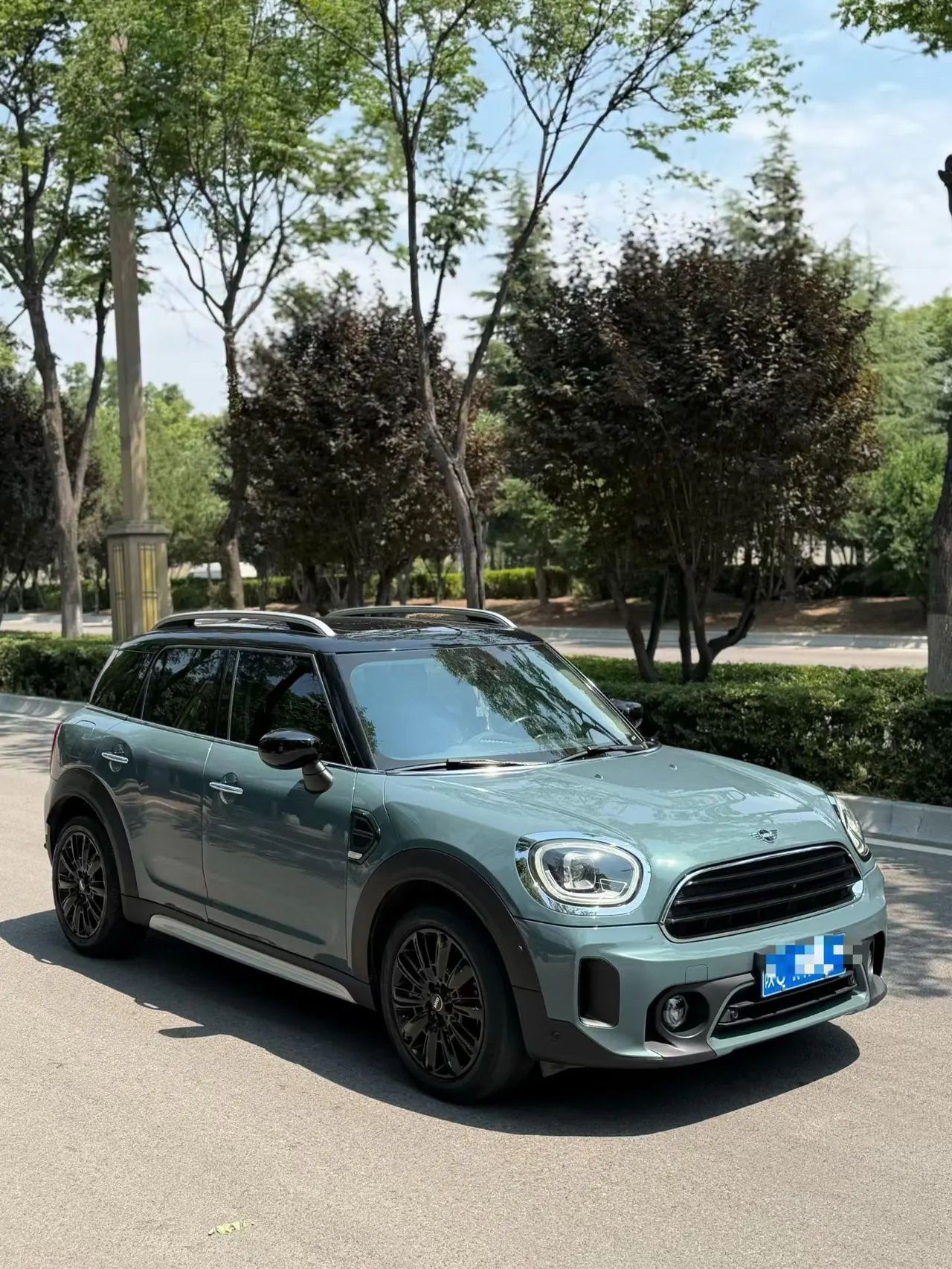 MINI Countryman (Imported) 2021 Cooper Countryman 1.5T Connoisseur Automatic Gear 3