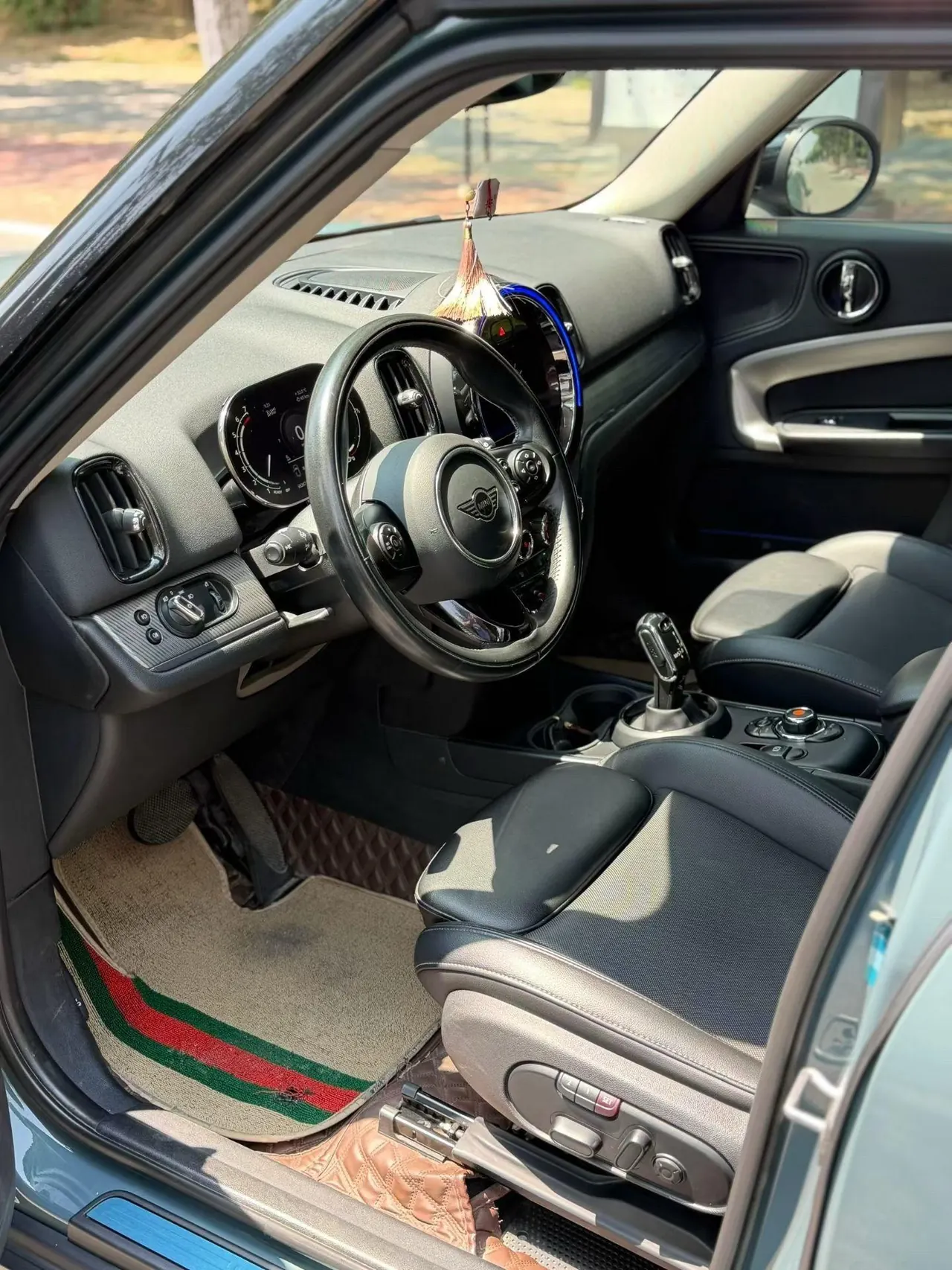 MINI Countryman (Imported) 2021 Cooper Countryman 1.5T Connoisseur Automatic Gear 5
