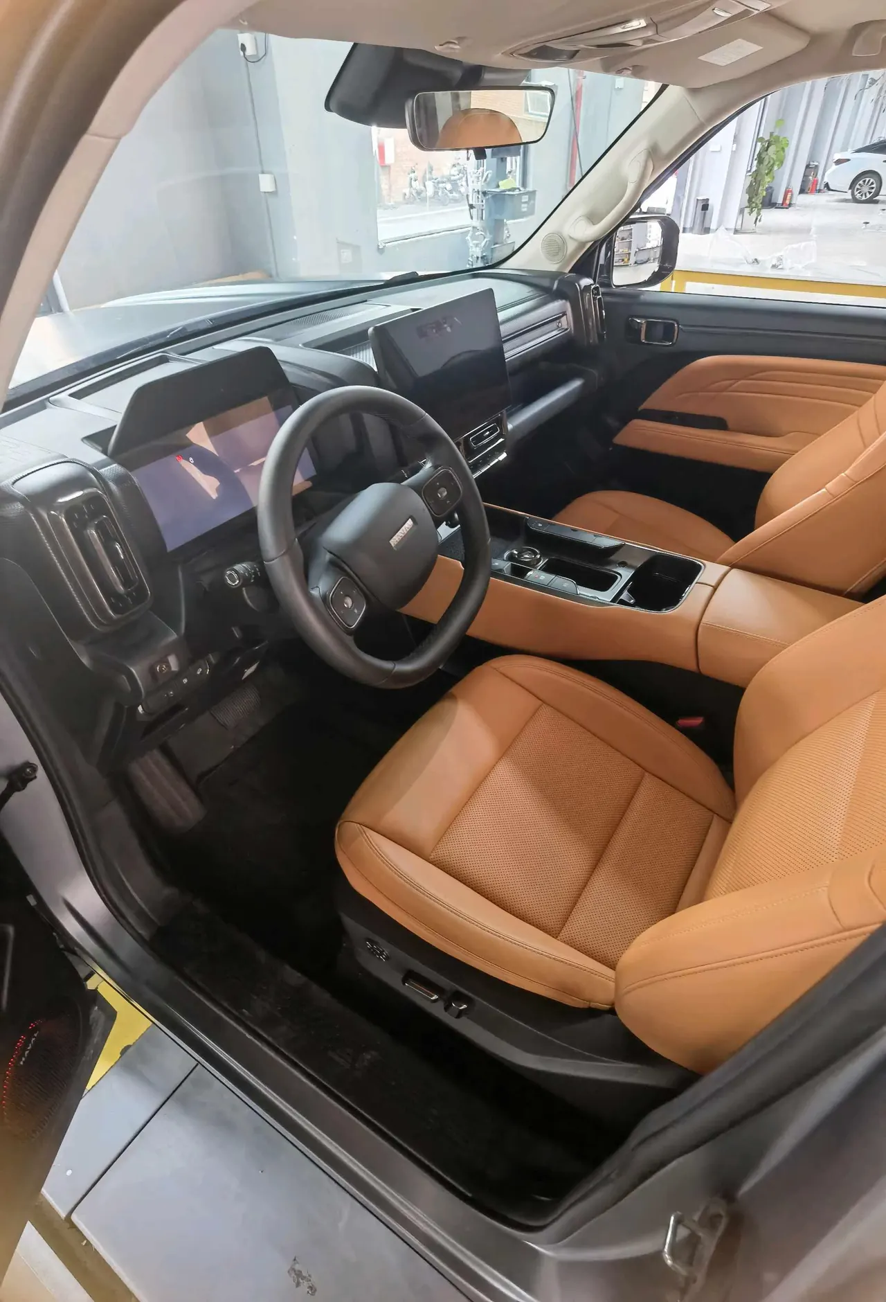 Haval 2026 Raptors Hi4 1.5T 105 Pro Automatic Gear 3