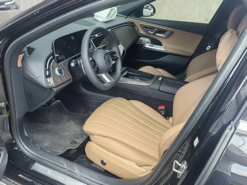 Mercedes Benz E Class 2026 E 300 L 48V 2.0T Fashion (Change 2) Automatic Gear 3