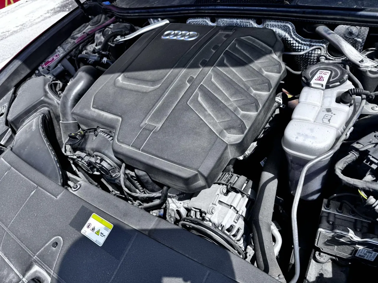Audi 2023 A6L 2.0TFSI 40TFSI Deluxe Dynamic Automatic 5