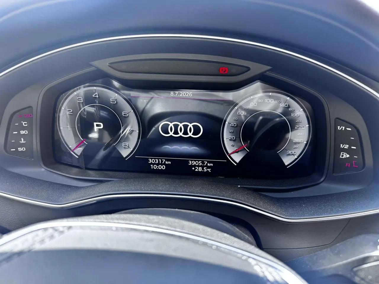 Audi 2023 A6L 2.0TFSI 40TFSI Deluxe Dynamic Automatic 9