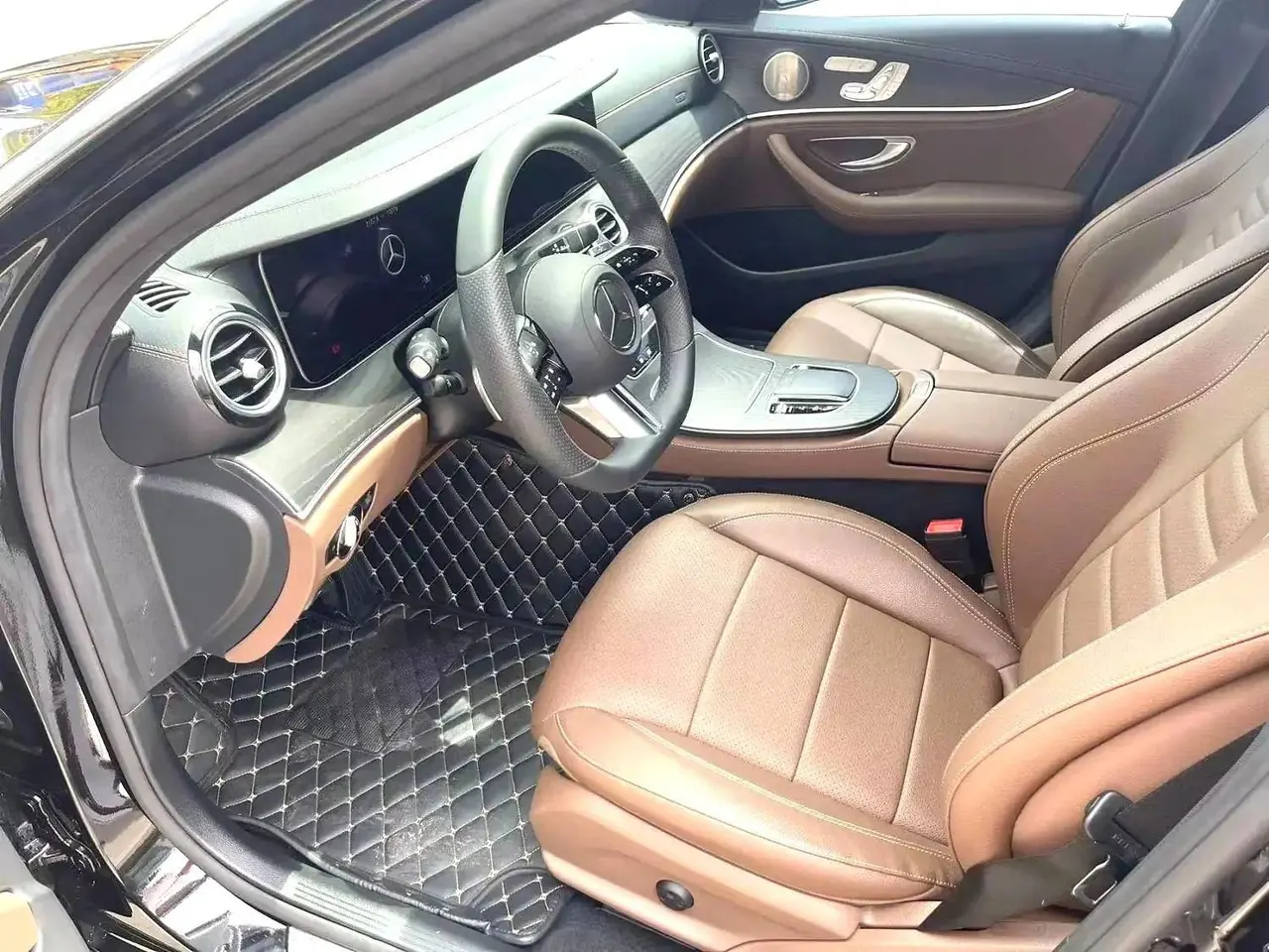Mercedes Benz E Class 2023 E 300 L 2.0T Sports Luxury Automatic Gear 2