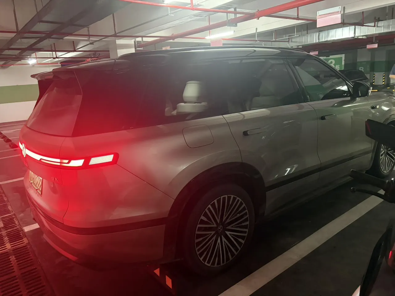 Volkswagen 2026 ID.ERA 9X Max 4-wheel drive automatic gear 6