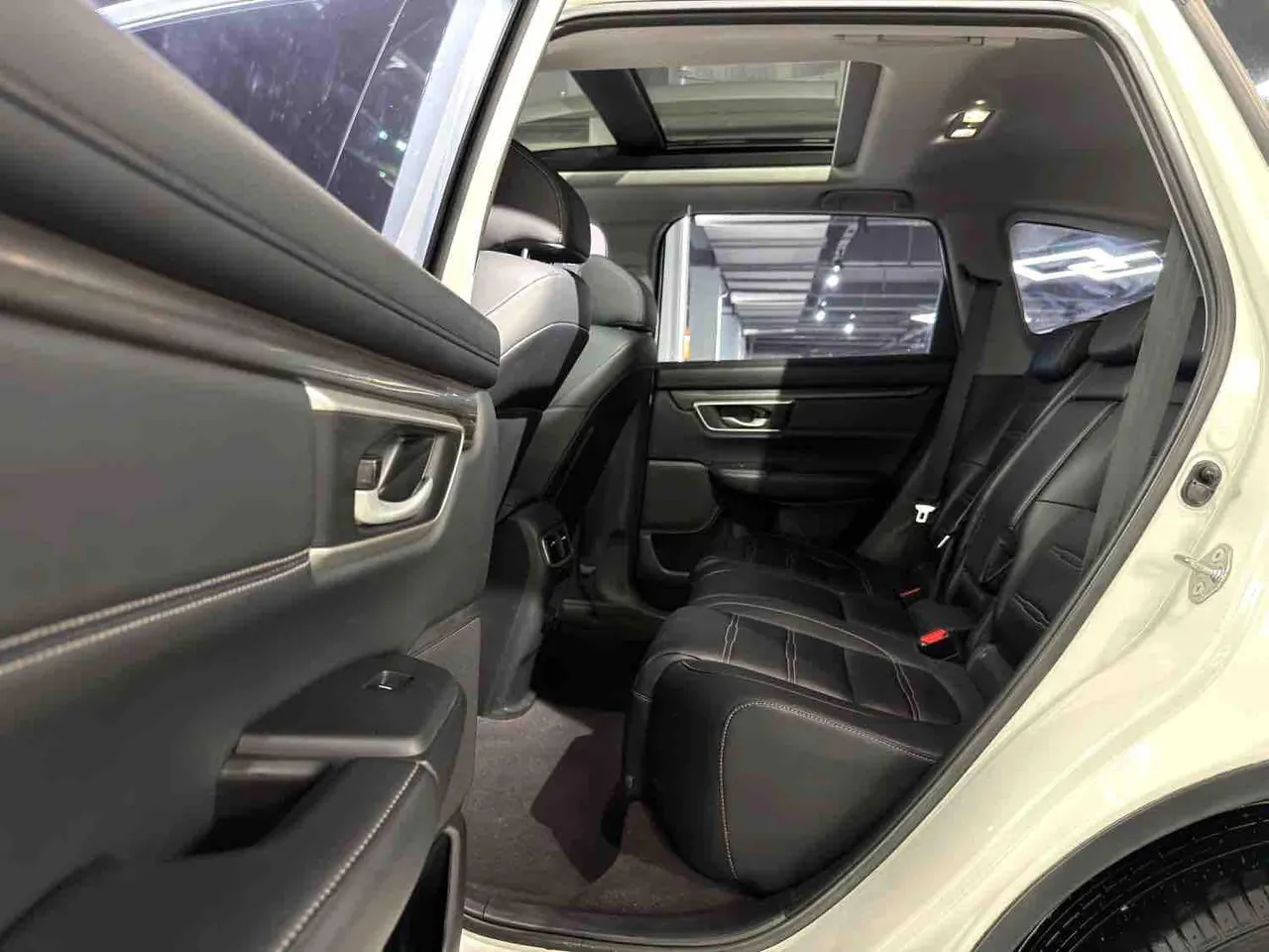 Honda CR-V New Energy 2021 CR-V Hybrid e 2.0 Stepless Sharp and Smart Edition Automatic Gear 14