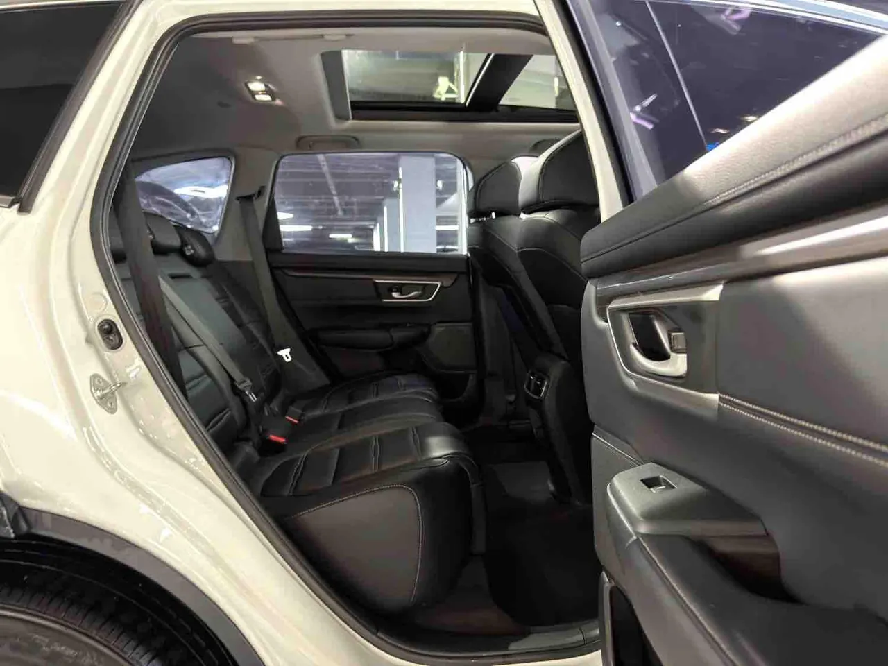 Honda CR-V New Energy 2021 CR-V Hybrid e 2.0 Stepless Sharp and Smart Edition Automatic Gear 17