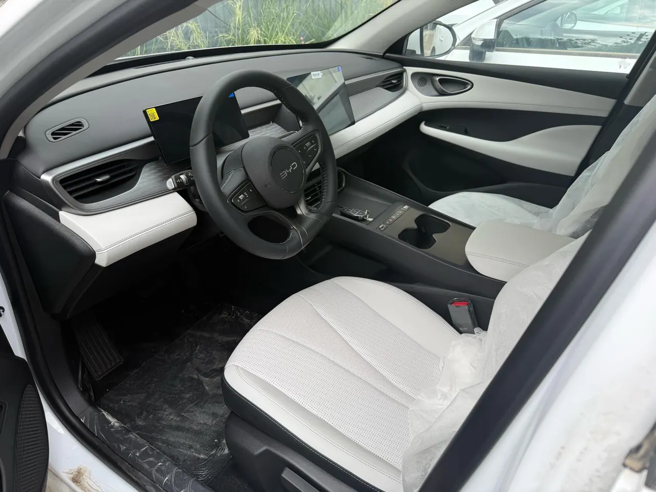 BYD 2026 seals 05 DM-i 1.5 stepless 128KM luxury automatic gear 7