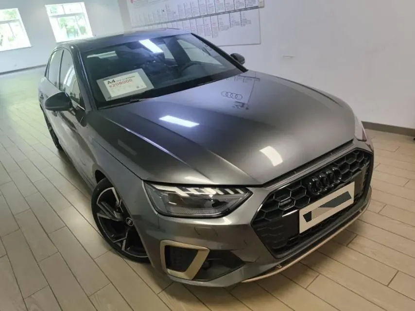Audi 2024 A4L 2.0TFSI 40TFSI Quattro RS Kit Burning Speed Automatic 2