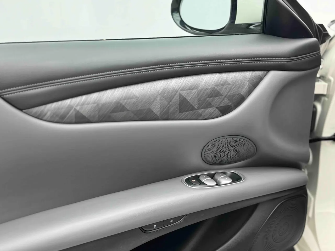 IM 2024 IM L6 Max Super Performance Edition Automatic Gear 8