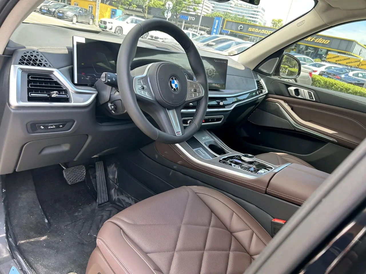 BMW 2026 X5 xDrive30Li 48V 2.0T exclusive m sports obsidian night suit automatic gear 2