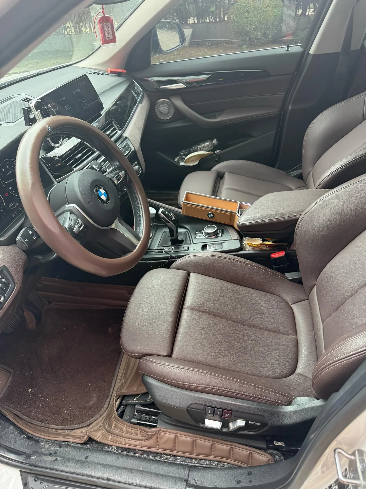 BMW 2022 X1 sDrive25Li 2.0T Leading Automatic Gear 4