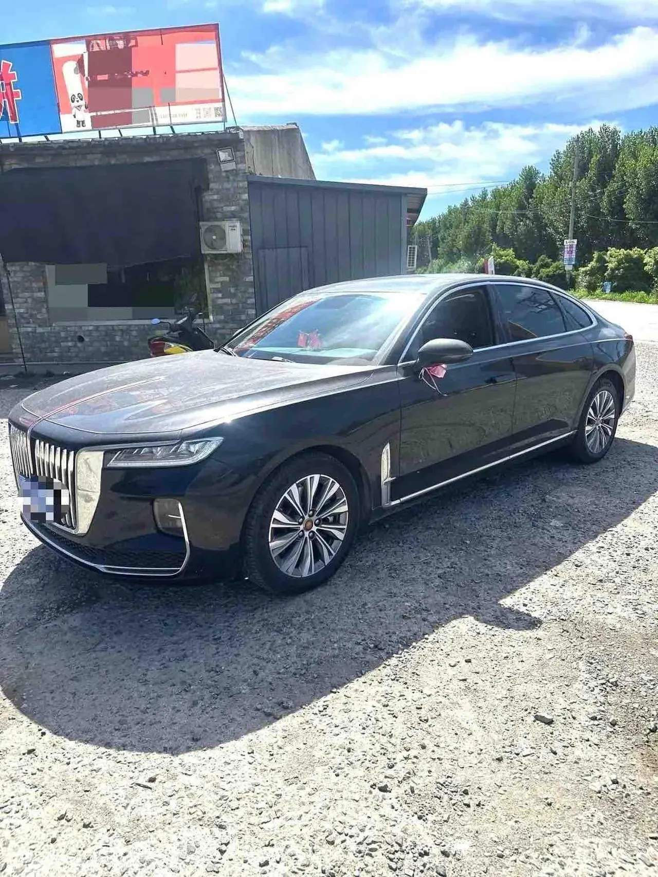 HongQi 2020 H9 48V 2.0T Zhilian Qi Chang Edition Automatic Gear - View 1