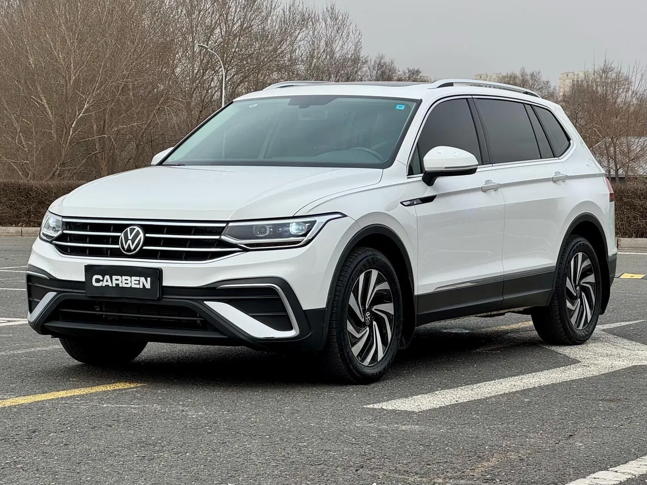 Volkswagen 2022 Tiguan L 2.0TSI 330TSI Two-Drive Smart Edition Automatic Gear - View 1