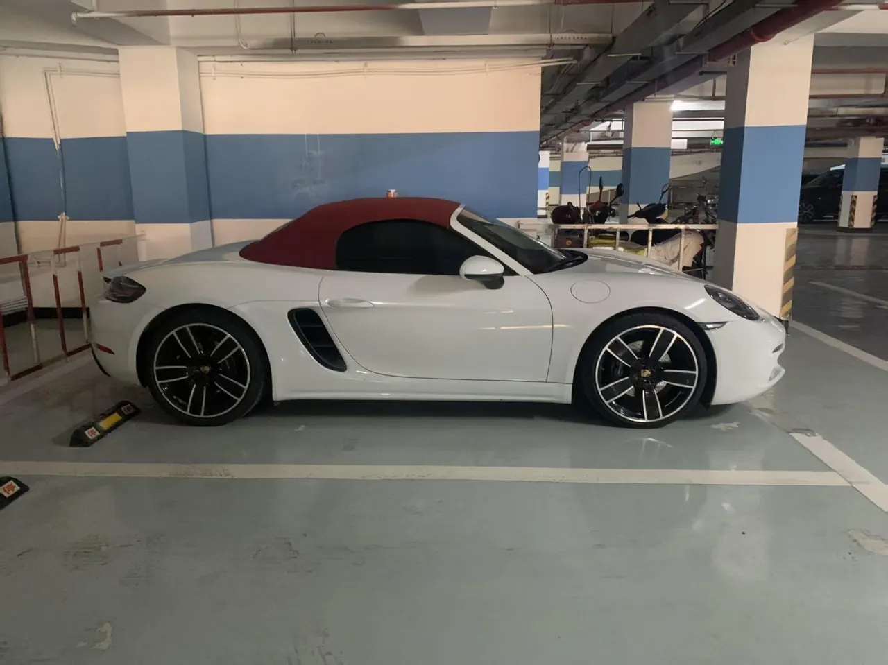 Porsche 718 (Imported) 2020 718 Boxer 2.0T Automatic 2