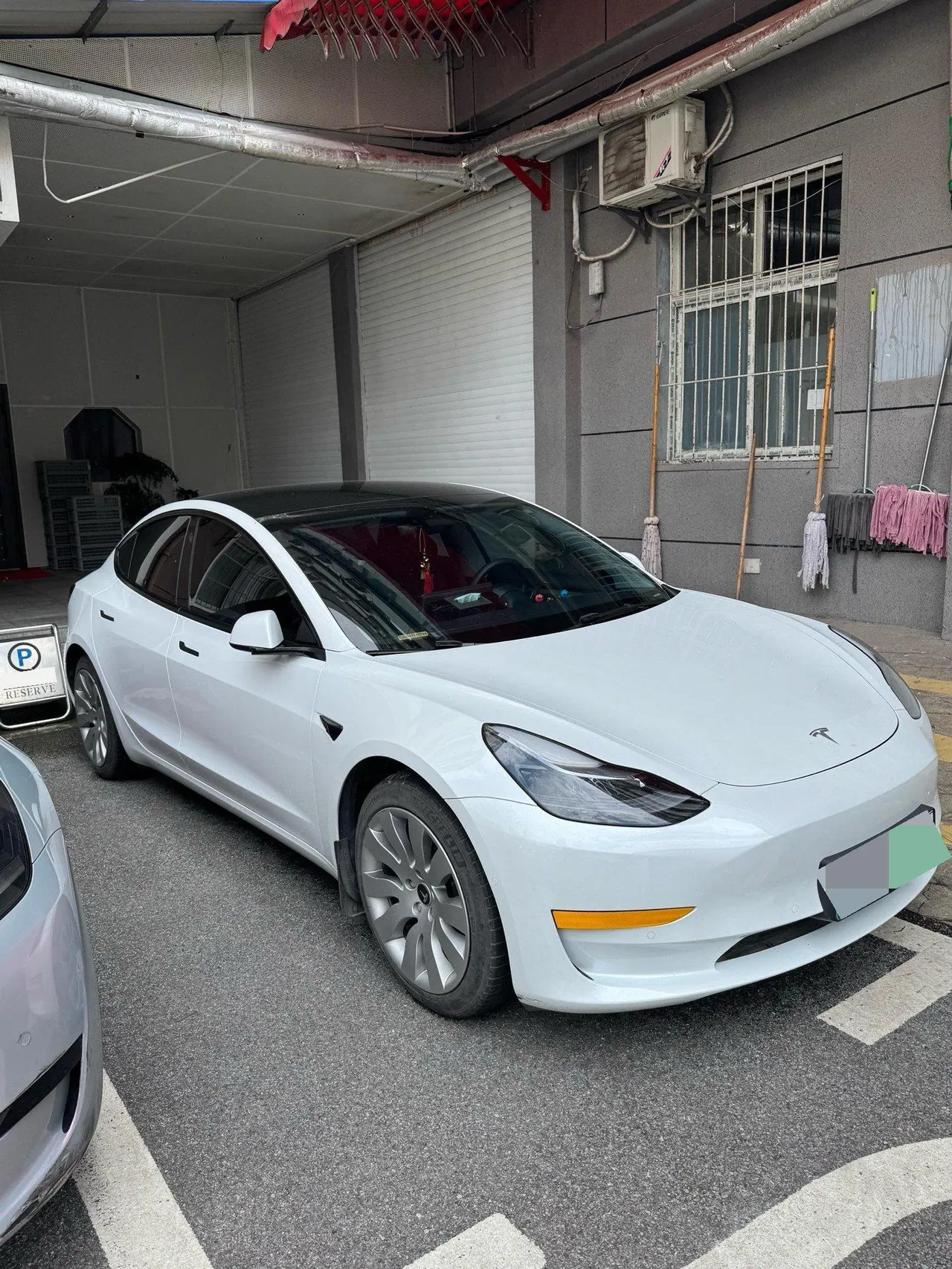 Tesla 2021 Model 3 Standard Endurance Rear Drive Upgraded Automatic Gear 3