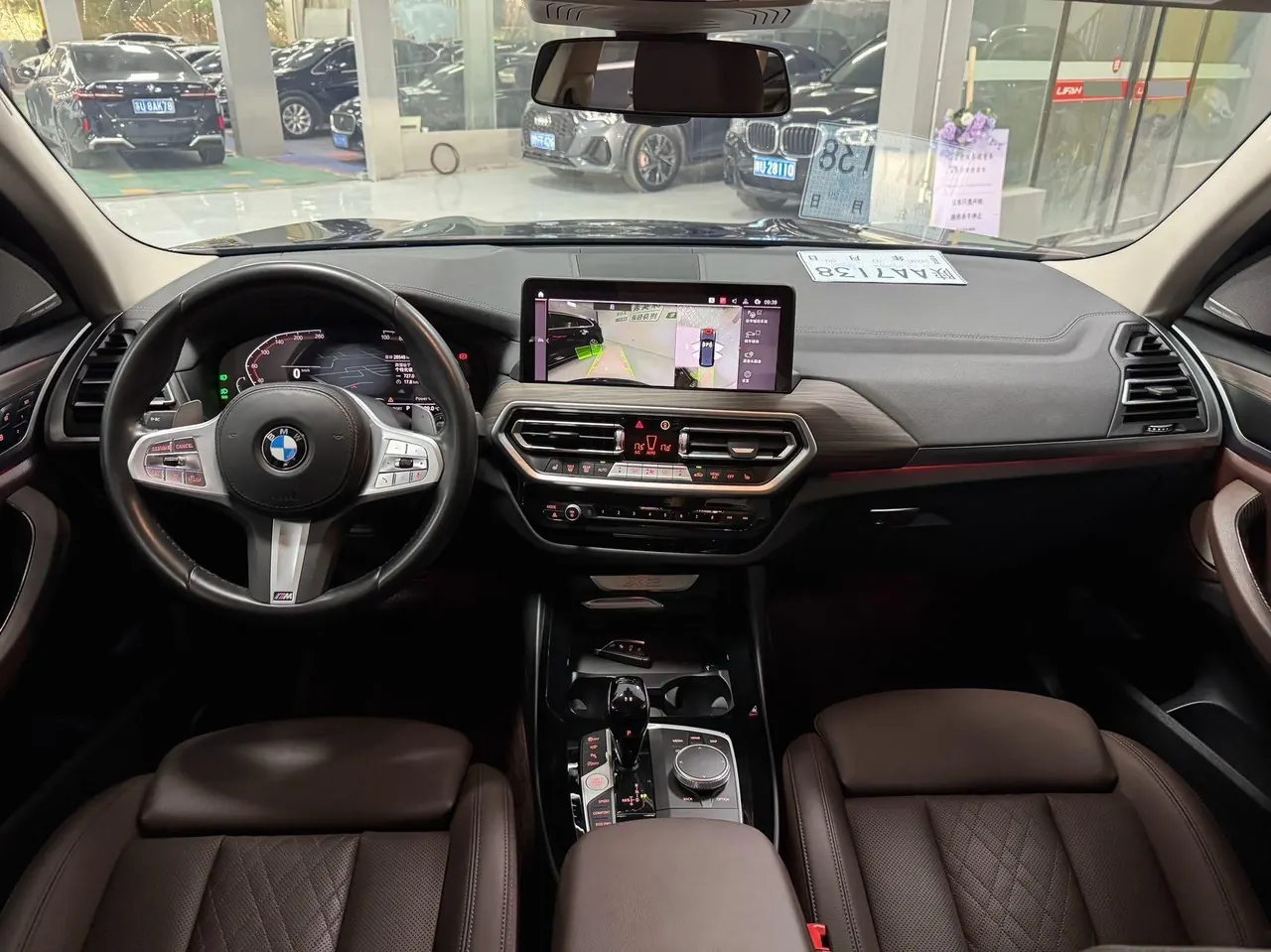 BMW 2023 X3 xDrive30i 2.0T Leading M Obsidian Night Suit Automatic Gear 3
