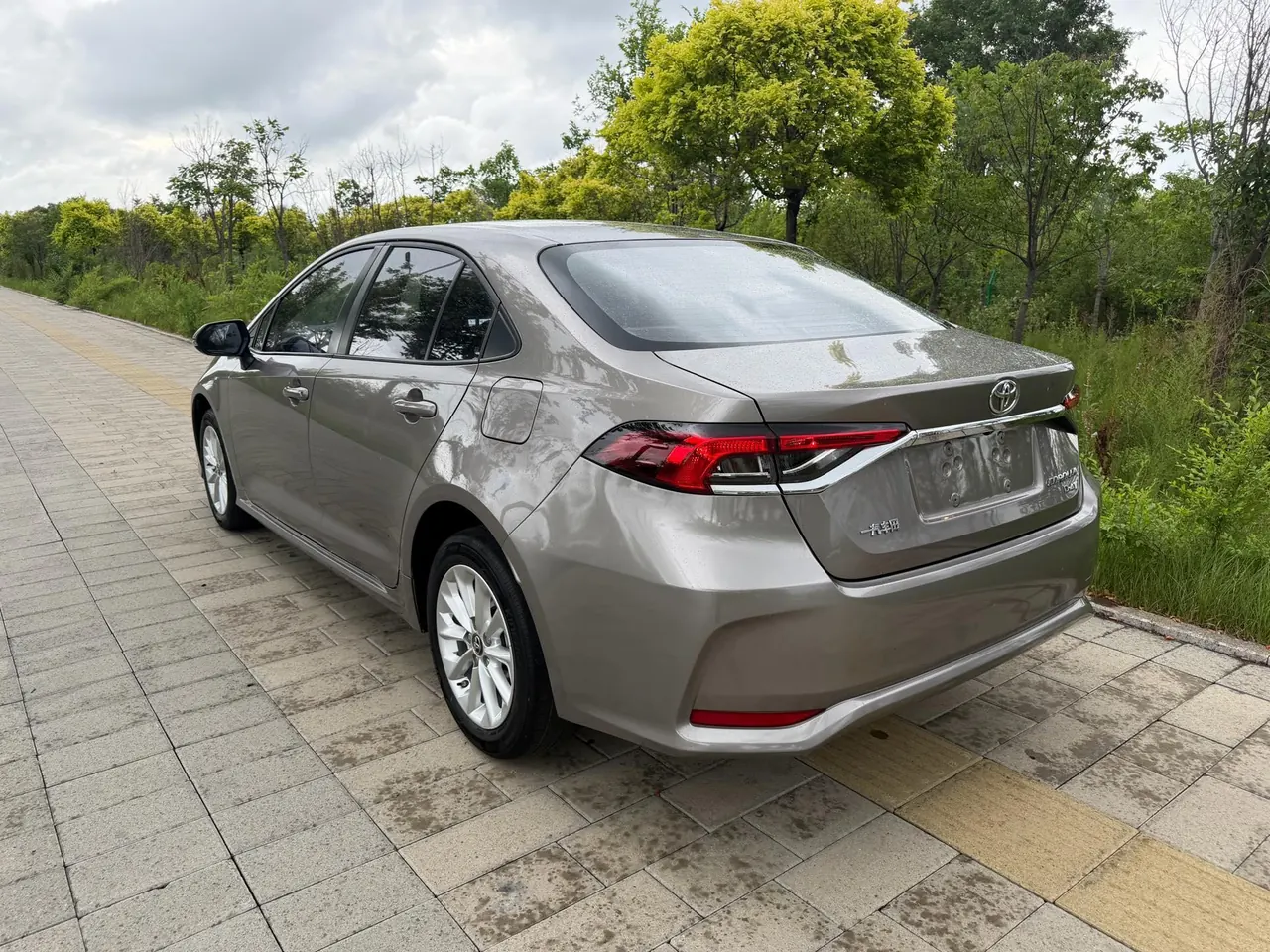 Toyota 2021 corolla 1.2T stepless elite PLUS version of automatic gear 6