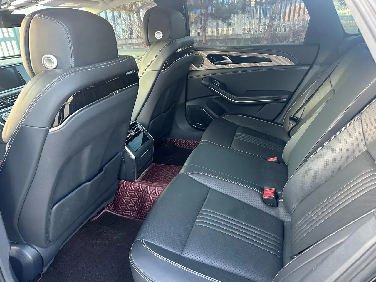 HongQi 2020 H9 48V 2.0T Zhilian Flag Edition Automatic Gear 8