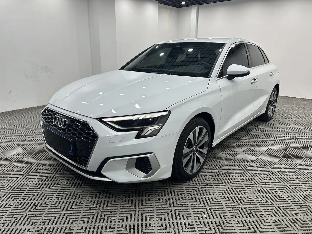 Audi 2022 A3 Sportback 1.4TFSI 35TFSI Aggressive Sports Automatic - View 1