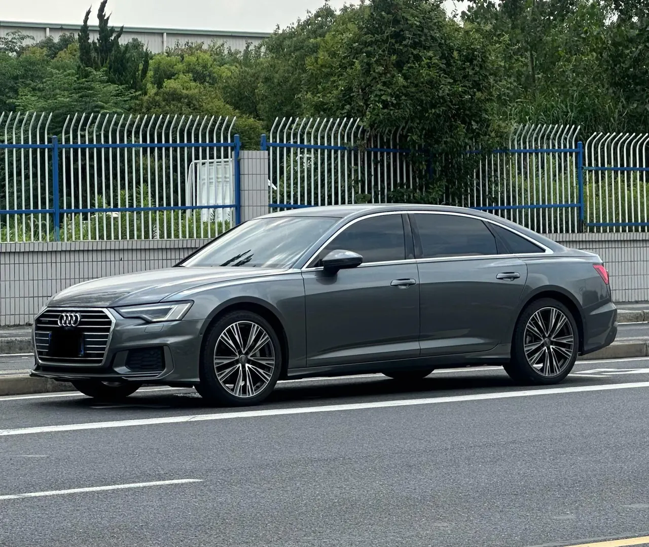 Audi 2020 A6L 2.0TFSI 45TFSI Quattro Selected Dynamic Automatic - View 1