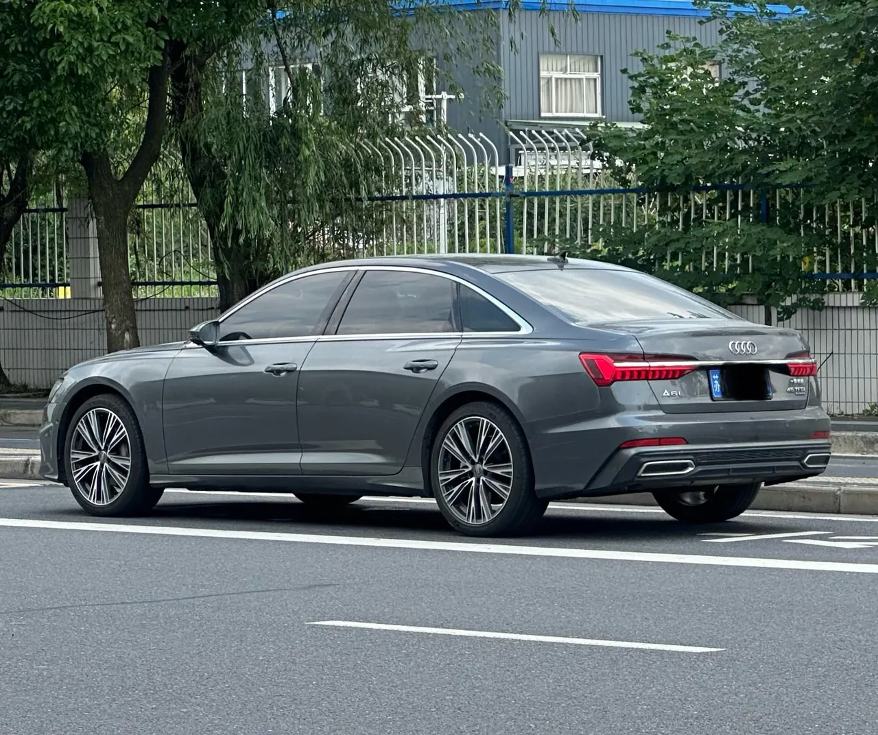 Audi 2020 A6L 2.0TFSI 45TFSI Quattro Selected Dynamic Automatic 6