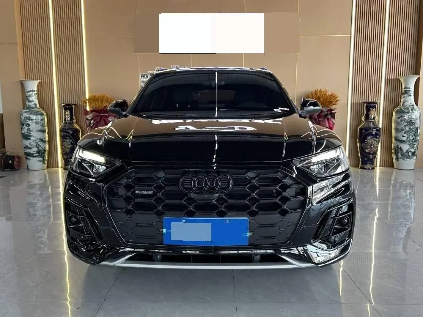 Audi 2026 Q5L 2.0TFSI 45TFSI 45th Anniversary Collection Edition Quattro Deluxe Dynamic Automatic 3