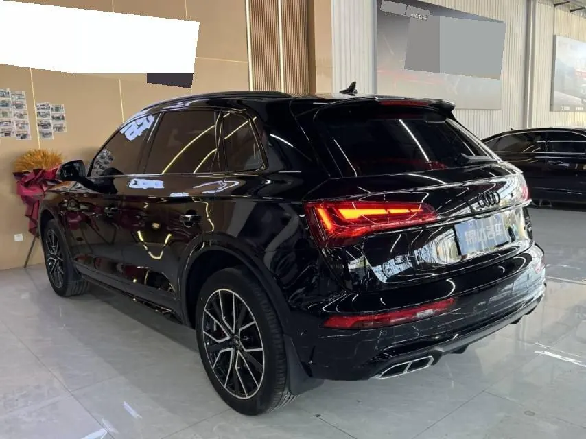 Audi 2026 Q5L 2.0TFSI 45TFSI 45th Anniversary Collection Edition Quattro Deluxe Dynamic Automatic 7