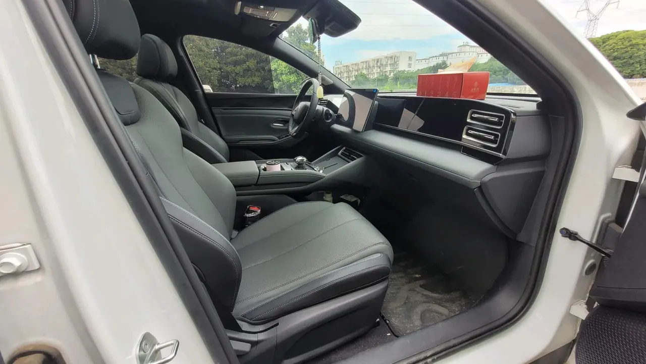 BYD 2024 Qin L DM-i 1.5 stepless 120KM leading automatic gear 3