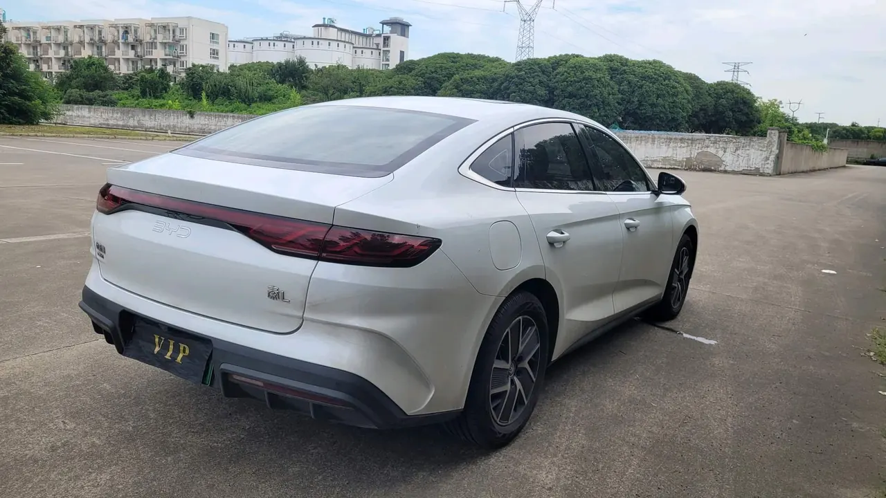 BYD 2024 Qin L DM-i 1.5 stepless 120KM leading automatic gear 7