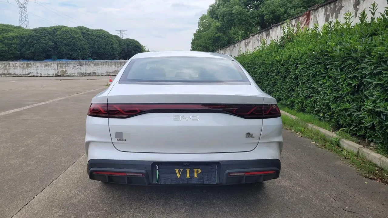BYD 2024 Qin L DM-i 1.5 stepless 120KM leading automatic gear 8