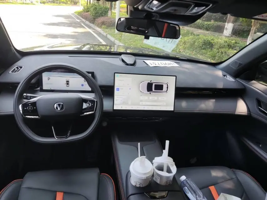 ChangAn 2026 UNI-Z Smart Electric iDD 1.5 Stepless 130km Smart New Blue Whale Excellent Automatic Gear 3